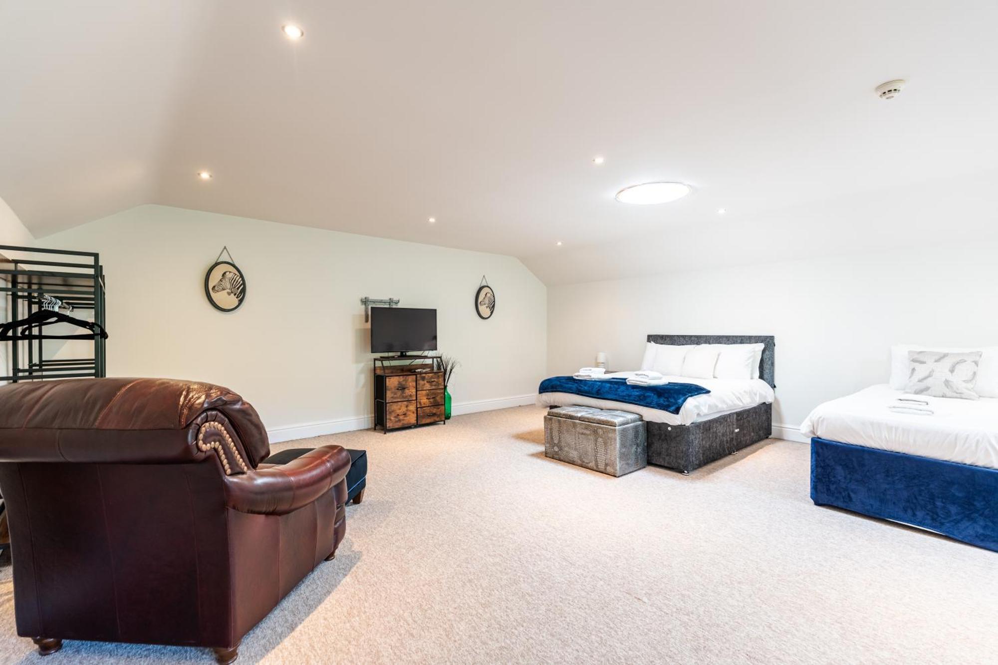 The House @ Sitwell Arms Holiday home